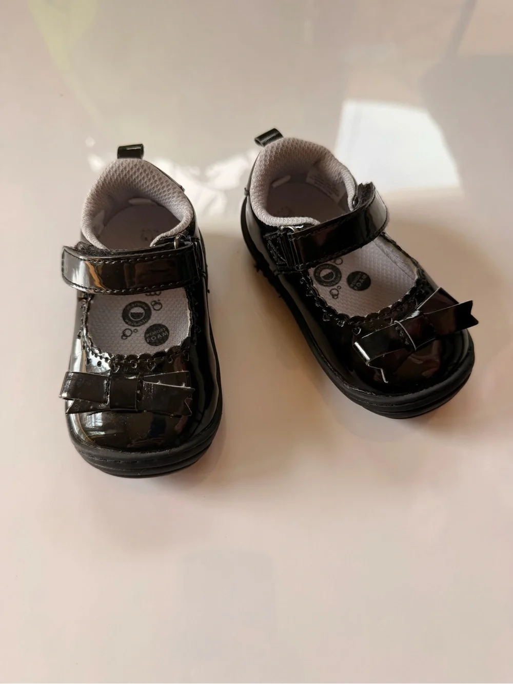 Stride Rite 360 - Toddler Black Patent Mary Jane Shoes with Bow